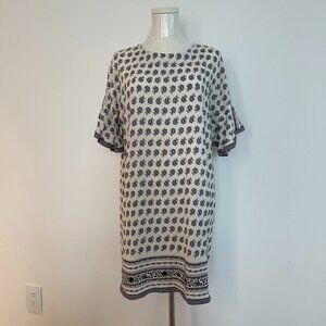 Printed Ruffle Sleeve Shift Dress